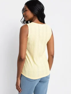 Semi-fitted tank top