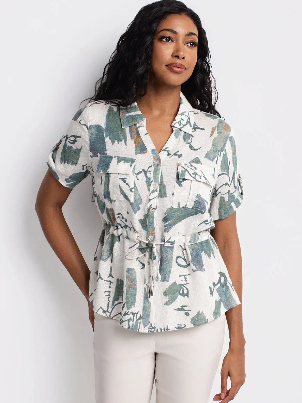 Short-sleeve blouse
