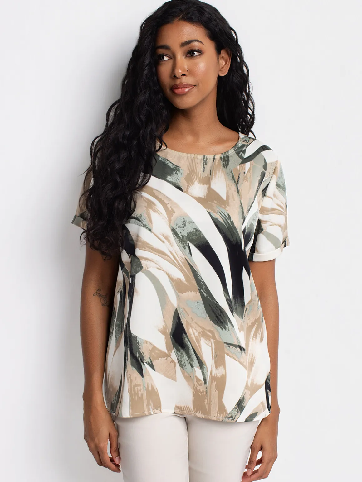 Short-sleeve loose blouse