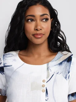 Short-sleeve loose blouse