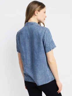 Short-sleeve loose blouse with buttons