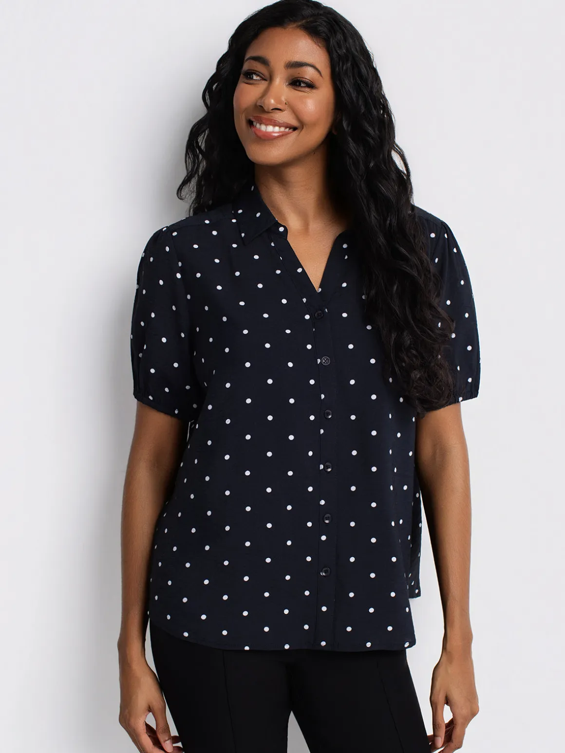 Short-sleeve loose blouse with buttons