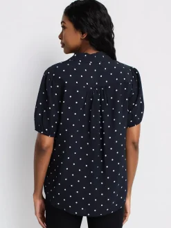 Short-sleeve loose blouse with buttons