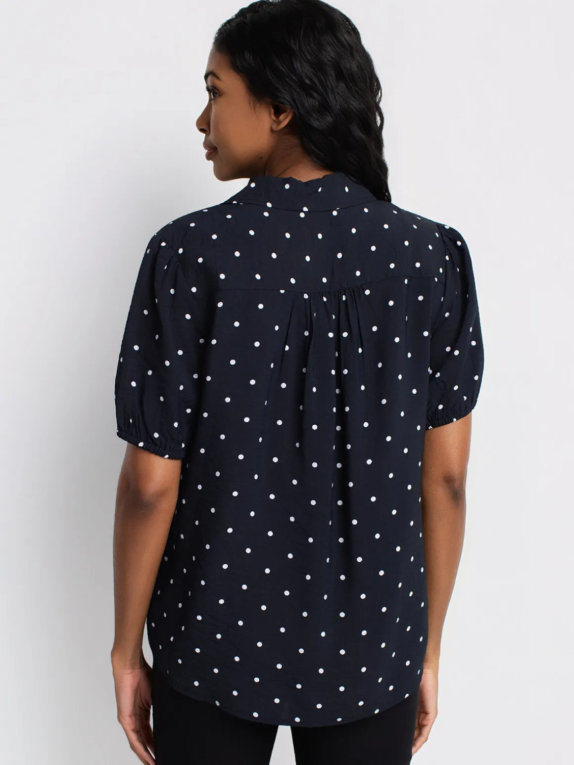 Short-sleeve loose blouse with buttons