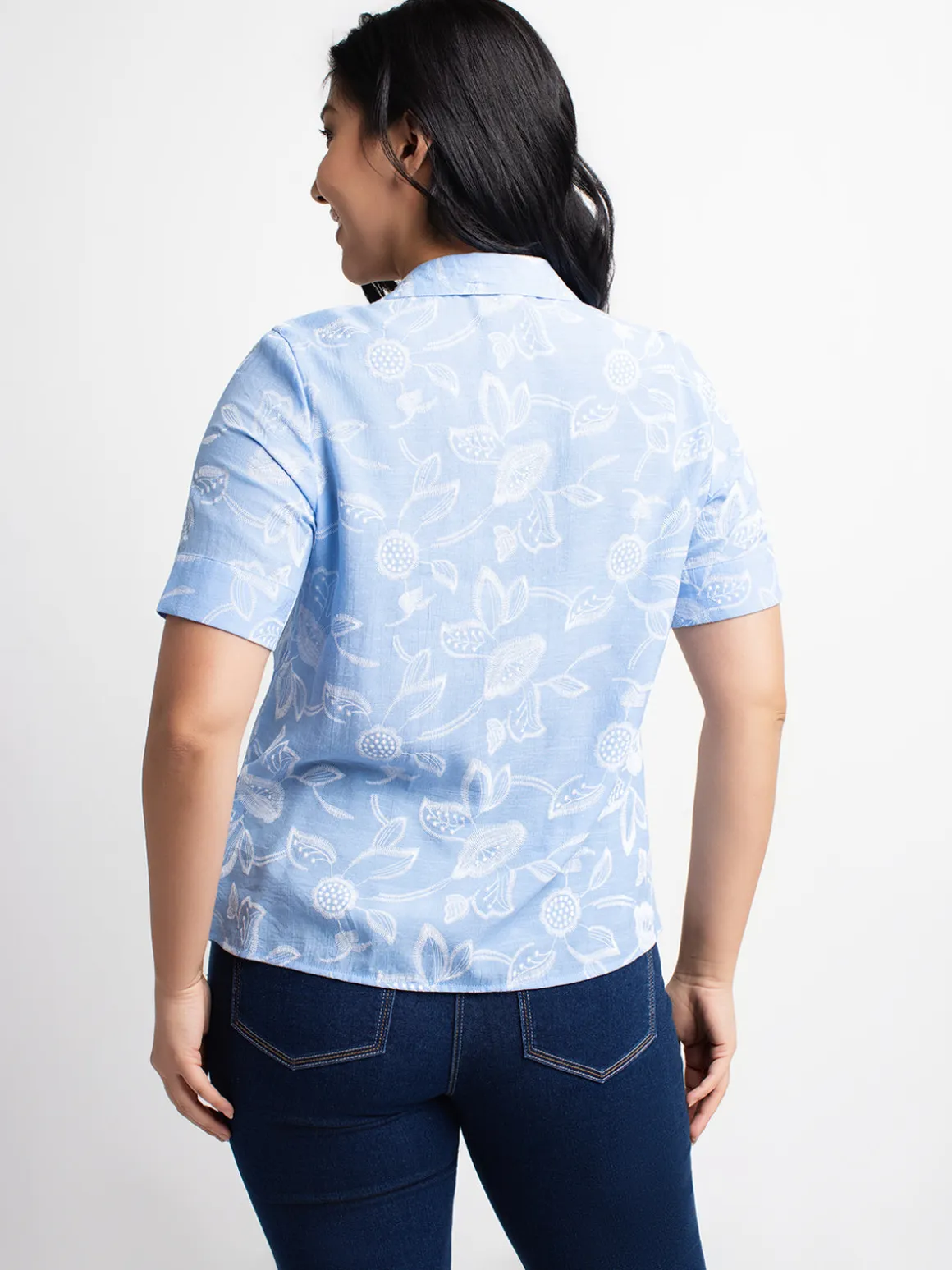 Short-sleeve loose blouse with buttons