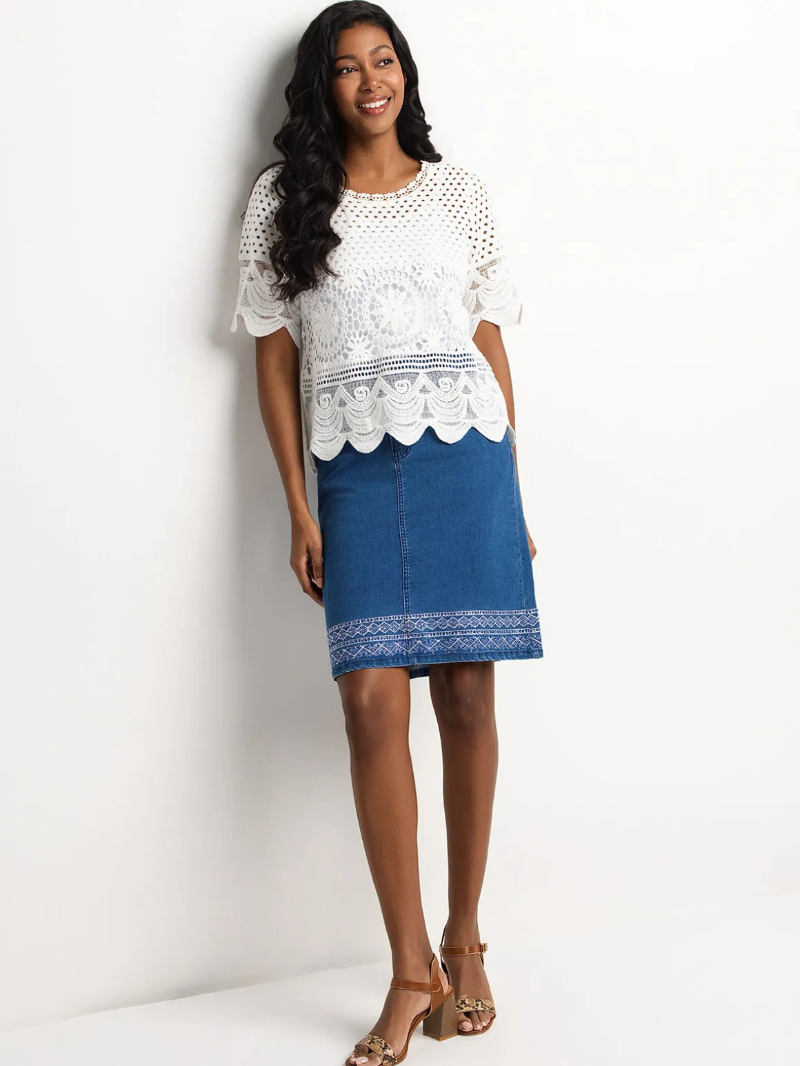 Short-sleeve pullover sweater