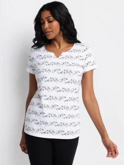 Short-sleeve semi-fitted t-shirt