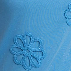 Short-sleeve semi-fitted t-shirt