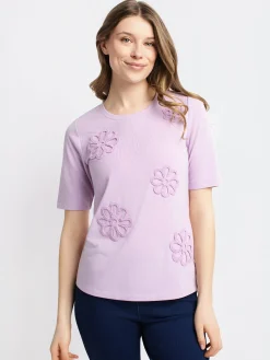 Short-sleeve semi-fitted t-shirt