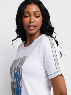 Short-sleeve semi-fitted t-shirt