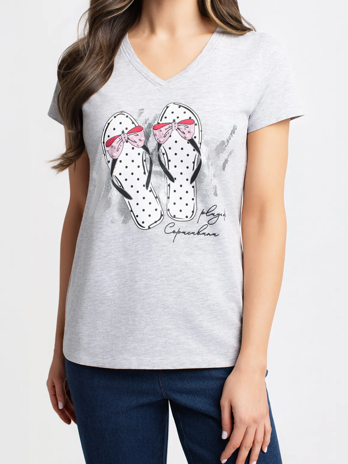 Short-sleeve semi-fitted t-shirt
