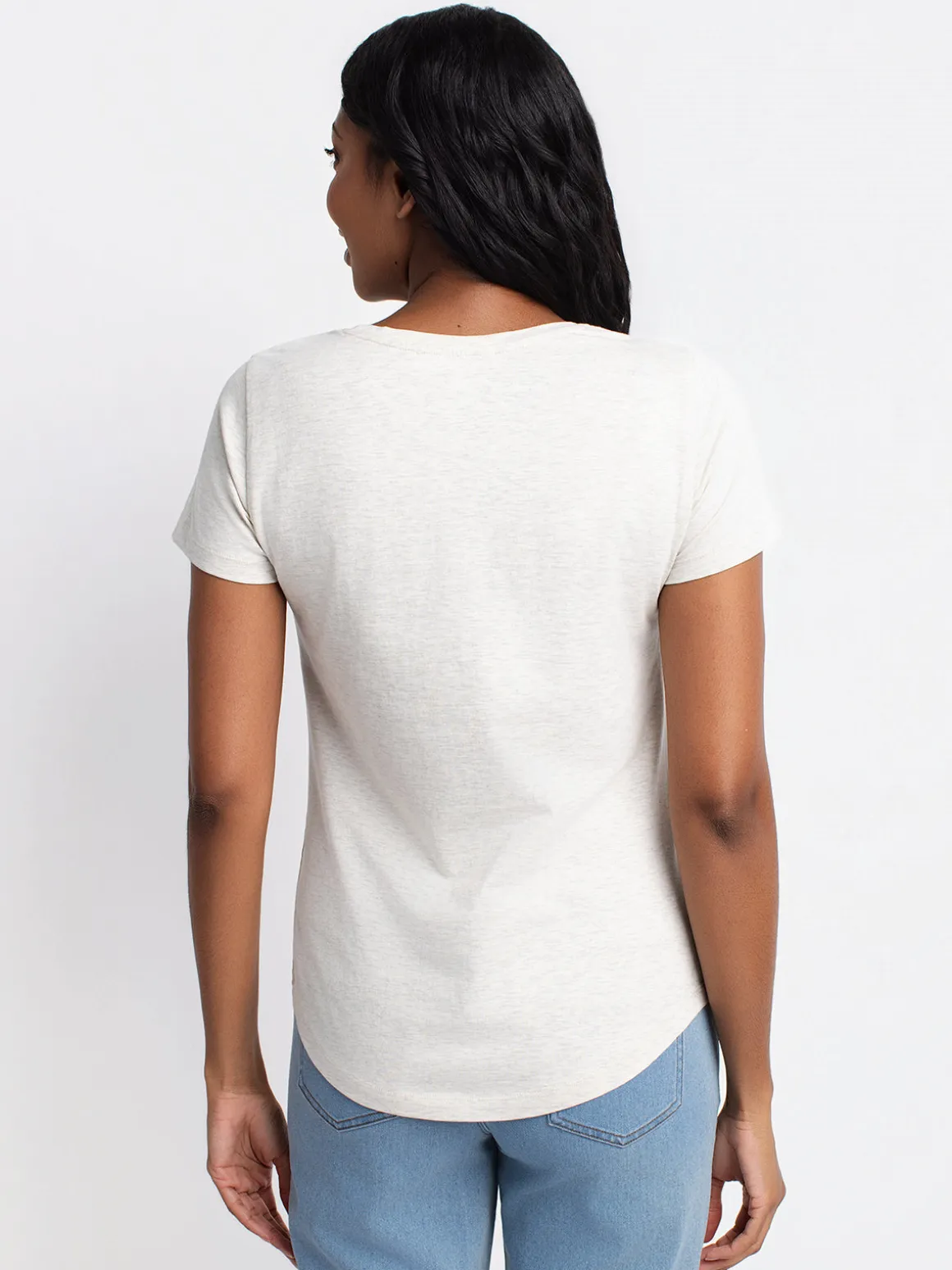 Short-sleeve semi-fitted t-shirt