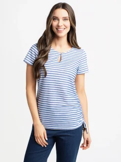 Short-sleeve semi-fitted t-shirt