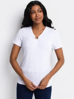 Short-sleeve semi-fitted t-shirt