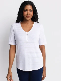 Short-sleeve semi-fitted t-shirt