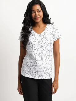 Short-sleeve semi-fitted t-shirt