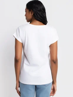 Short-sleeve semi-fitted t-shirt