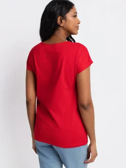 Short-sleeve semi-fitted t-shirt