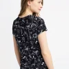 Short-sleeve semi-fitted t-shirt