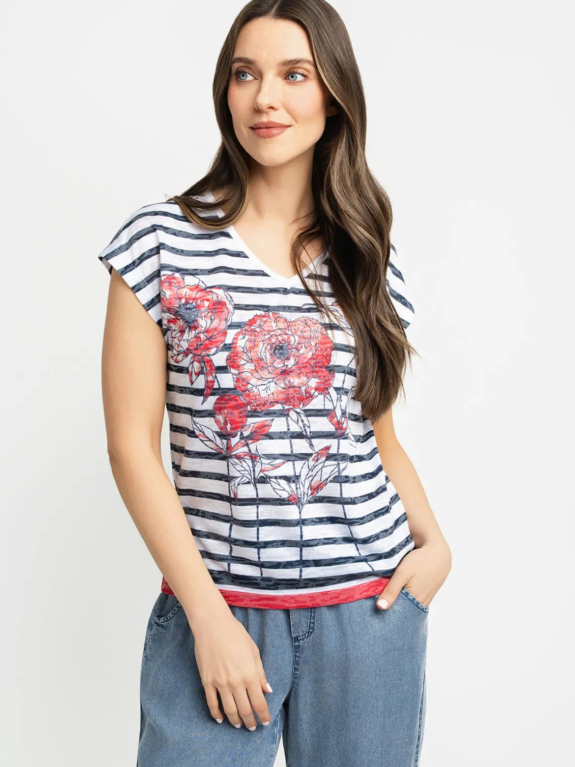 Short-sleeve semi-fitted t-shirt