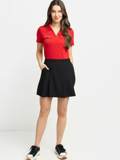 Short-sleeve semi-fitted t-shirt