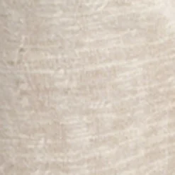Short-sleeve semi-fitted t-shirt