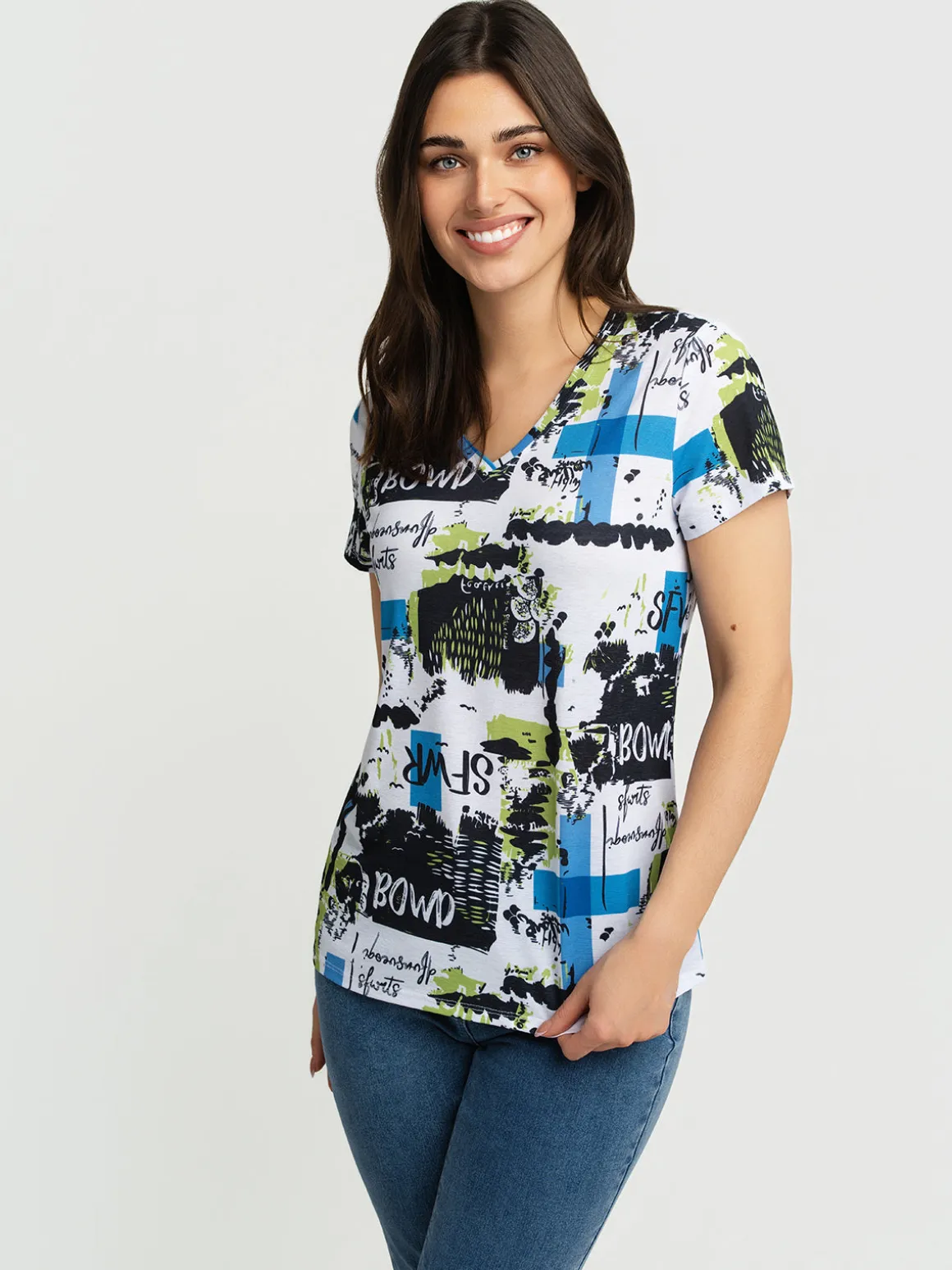 Short-sleeve semi-fitted t-shirt