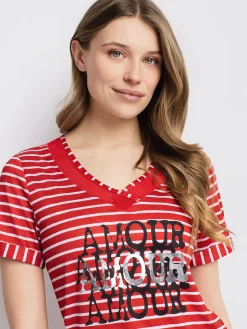 Short-sleeve semi-fitted T-shirt