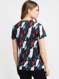 Short-sleeve semi-fitted T-shirt