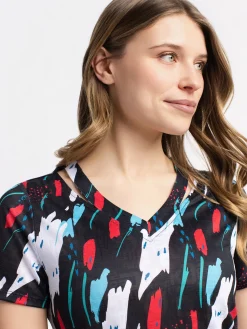Short-sleeve semi-fitted T-shirt