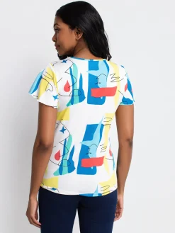 Short-sleeve semi-fitted t-shirt