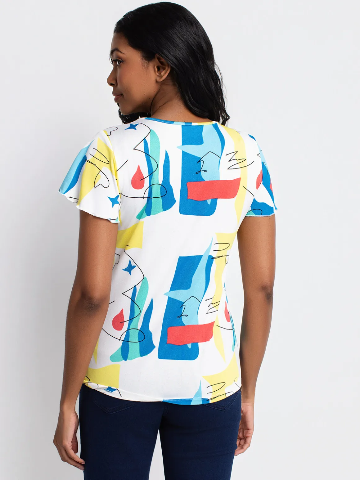 Short-sleeve semi-fitted t-shirt