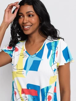Short-sleeve semi-fitted t-shirt