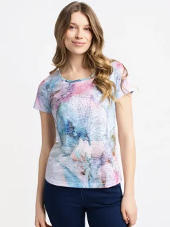 Short-sleeve semi-fitted T-shirt