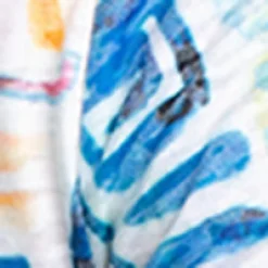 Short-sleeve semi-fitted T-shirt