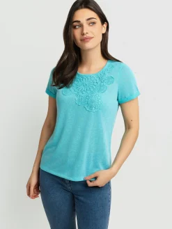 Short-sleeve semi-fitted tunic