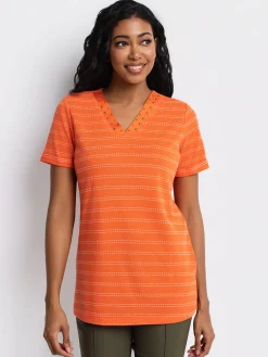 Short-sleeve semi-fitted tunic