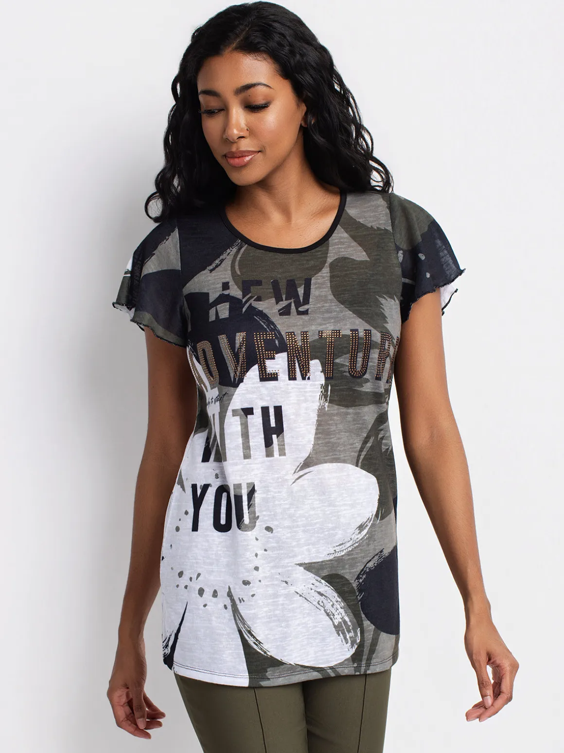 Short-sleeve semi-fitted tunic