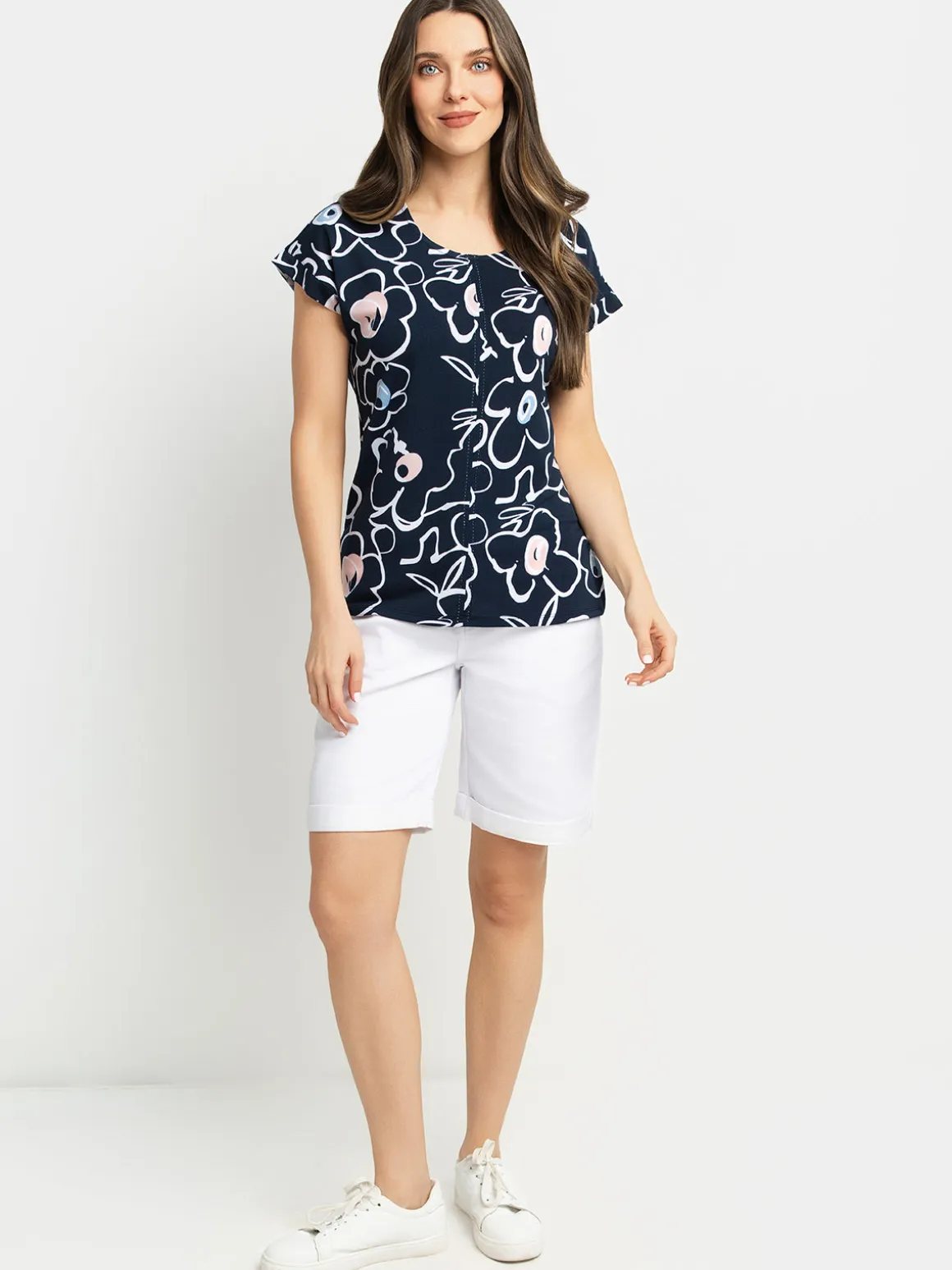 Short-sleeve semi-fitted tunic