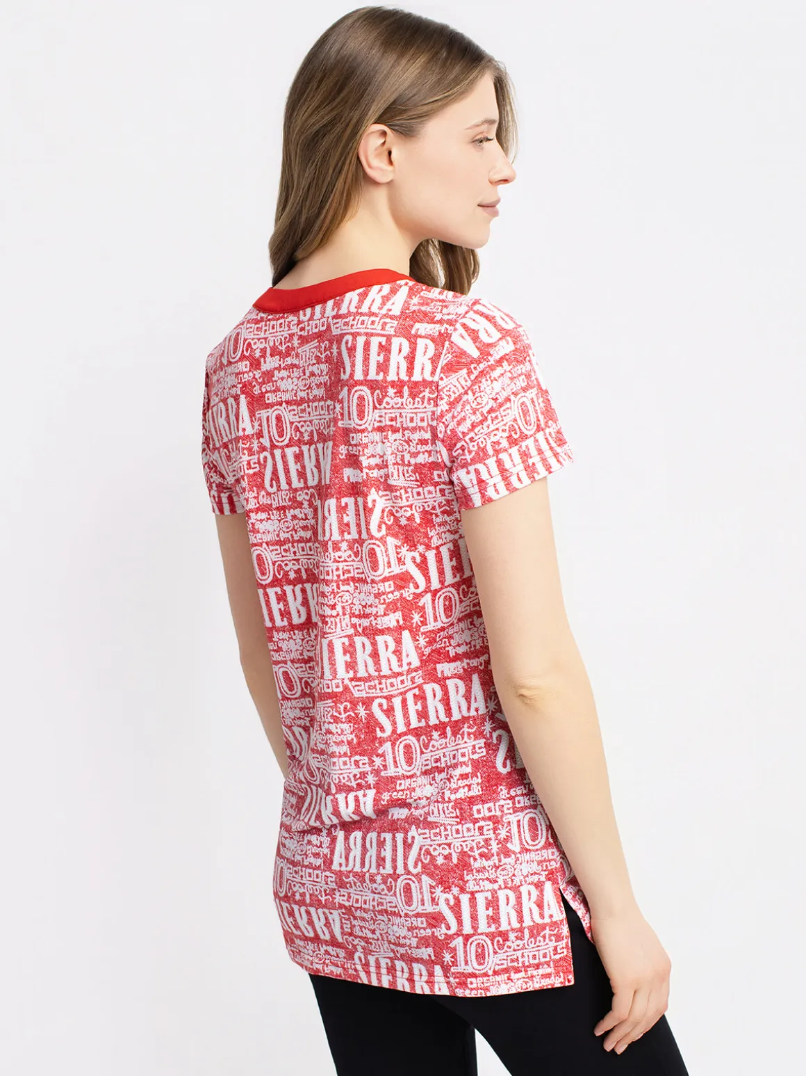 Short-sleeve semi-fitted tunic