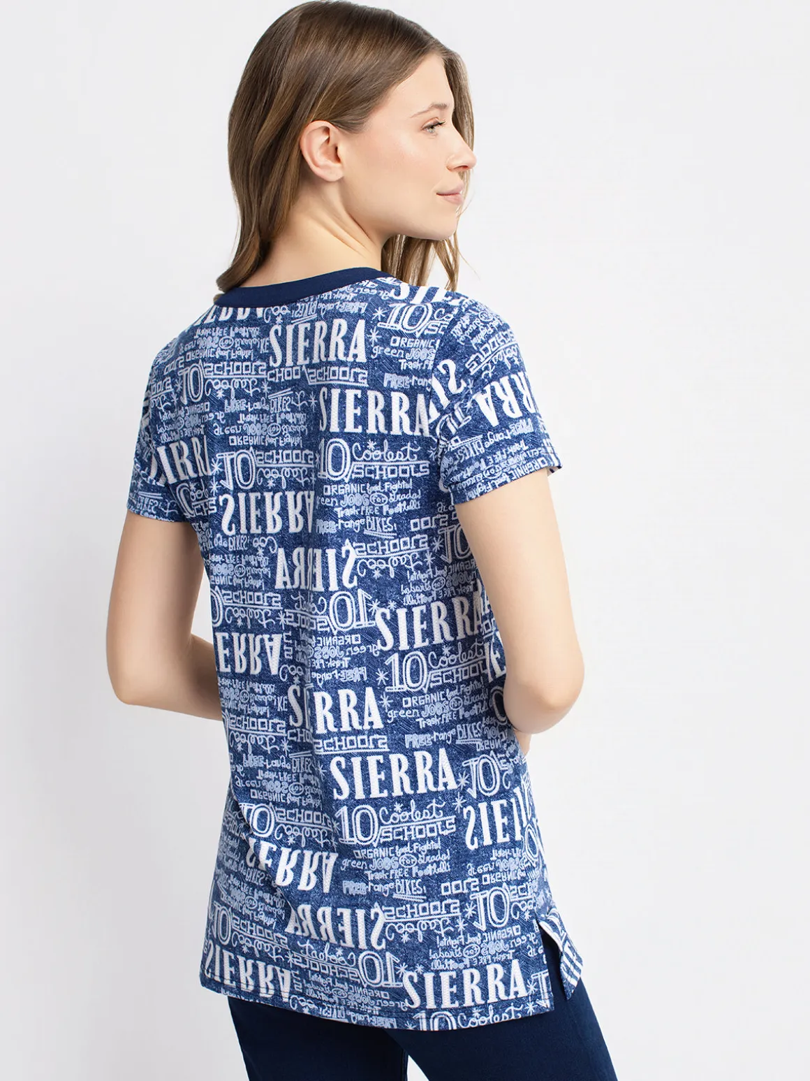 Short-sleeve semi-fitted tunic