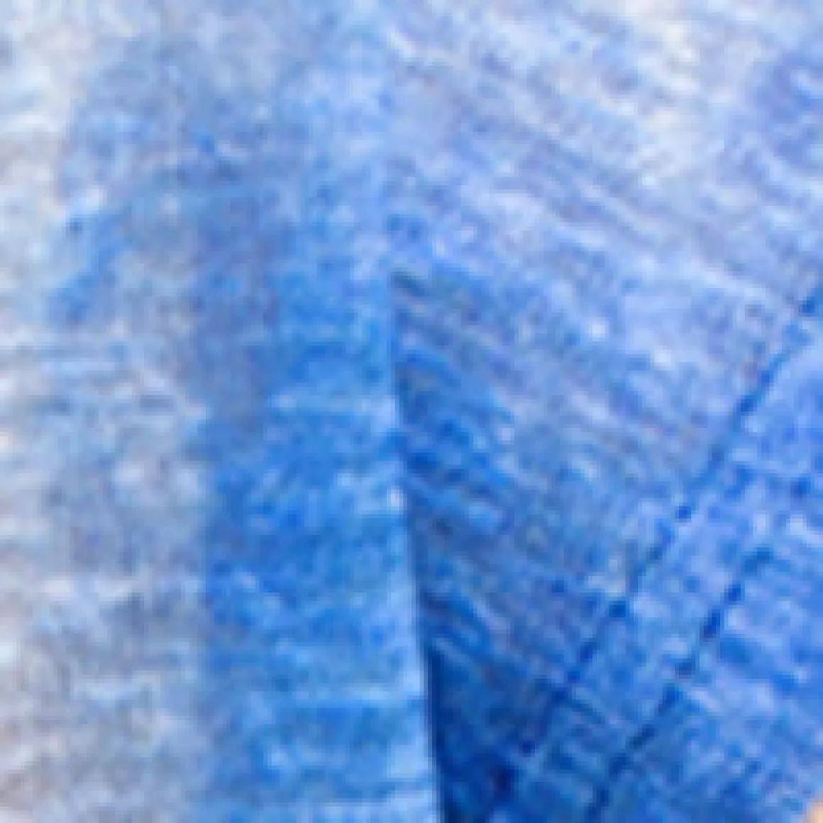 Short-sleeve semi-fitted tunic