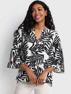 3/4-sleeve loose blouse