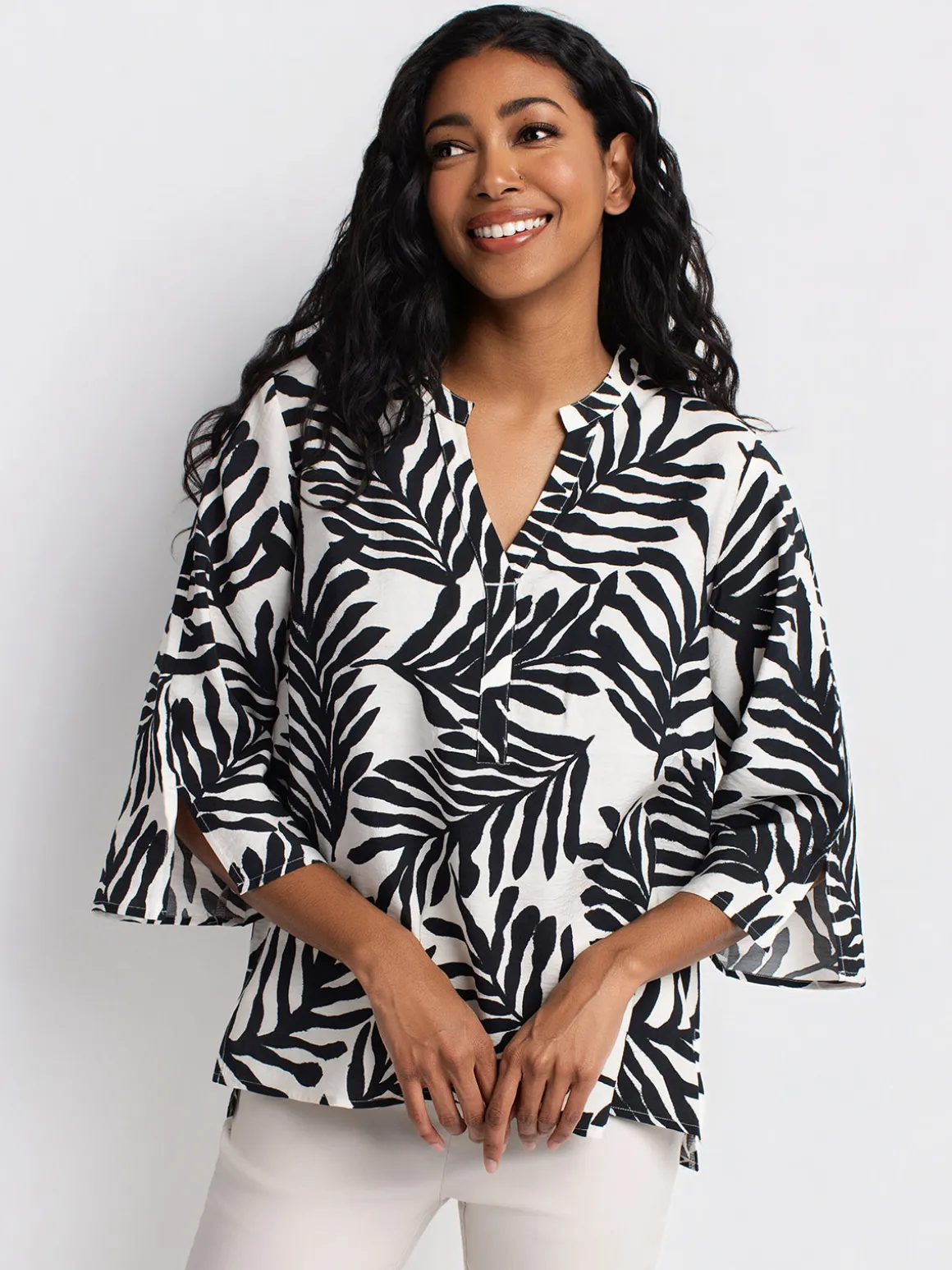 3/4-sleeve loose blouse