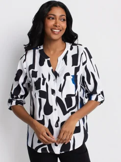 3/4-sleeve loose blouse with buttons