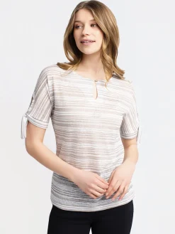 3/4-sleeve loose t-shirt