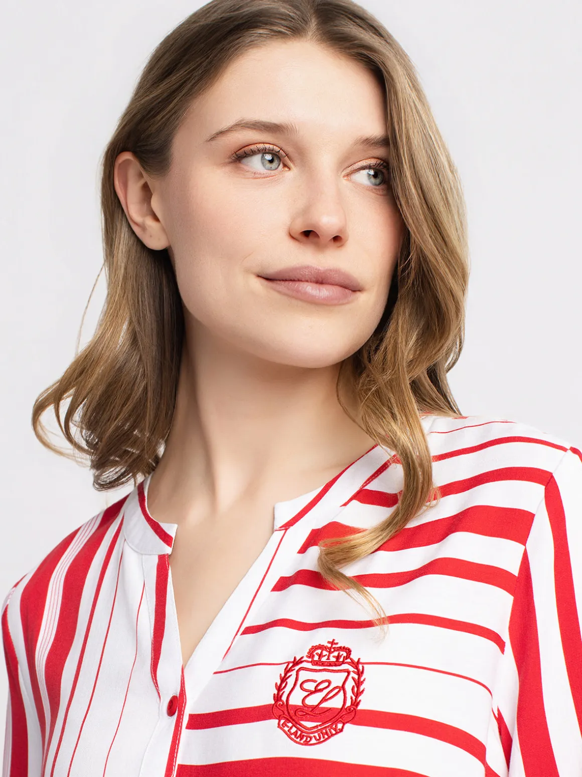 3/4-sleeve loose tunic length blouse with buttons