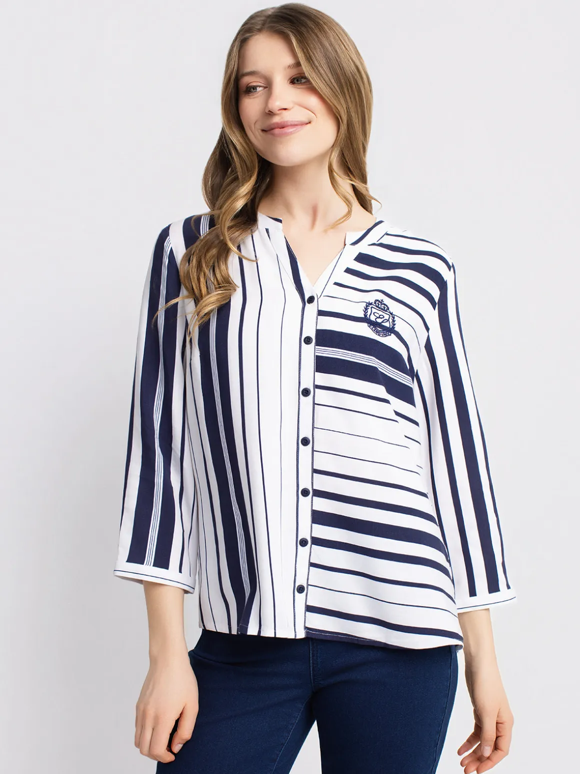 3/4-sleeve loose tunic length blouse with buttons