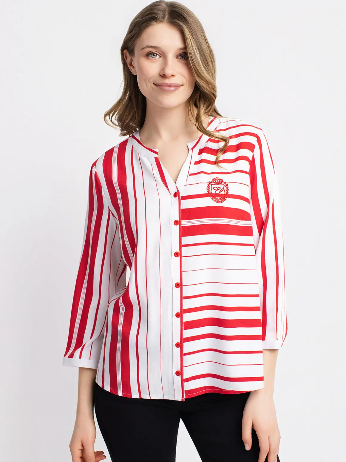 3/4-sleeve loose tunic length blouse with buttons