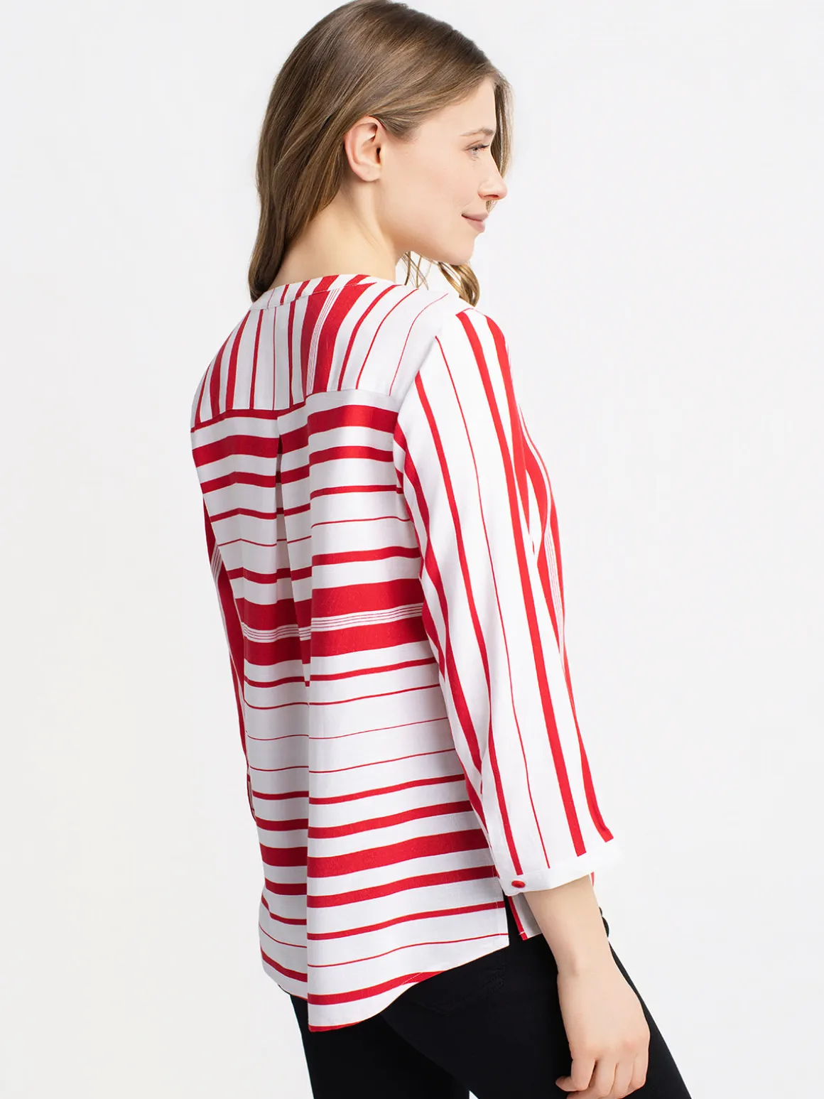 3/4-sleeve loose tunic length blouse with buttons